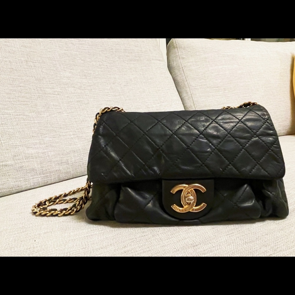 CHANEL Handbag Black Quilted Reissue Flap Bag